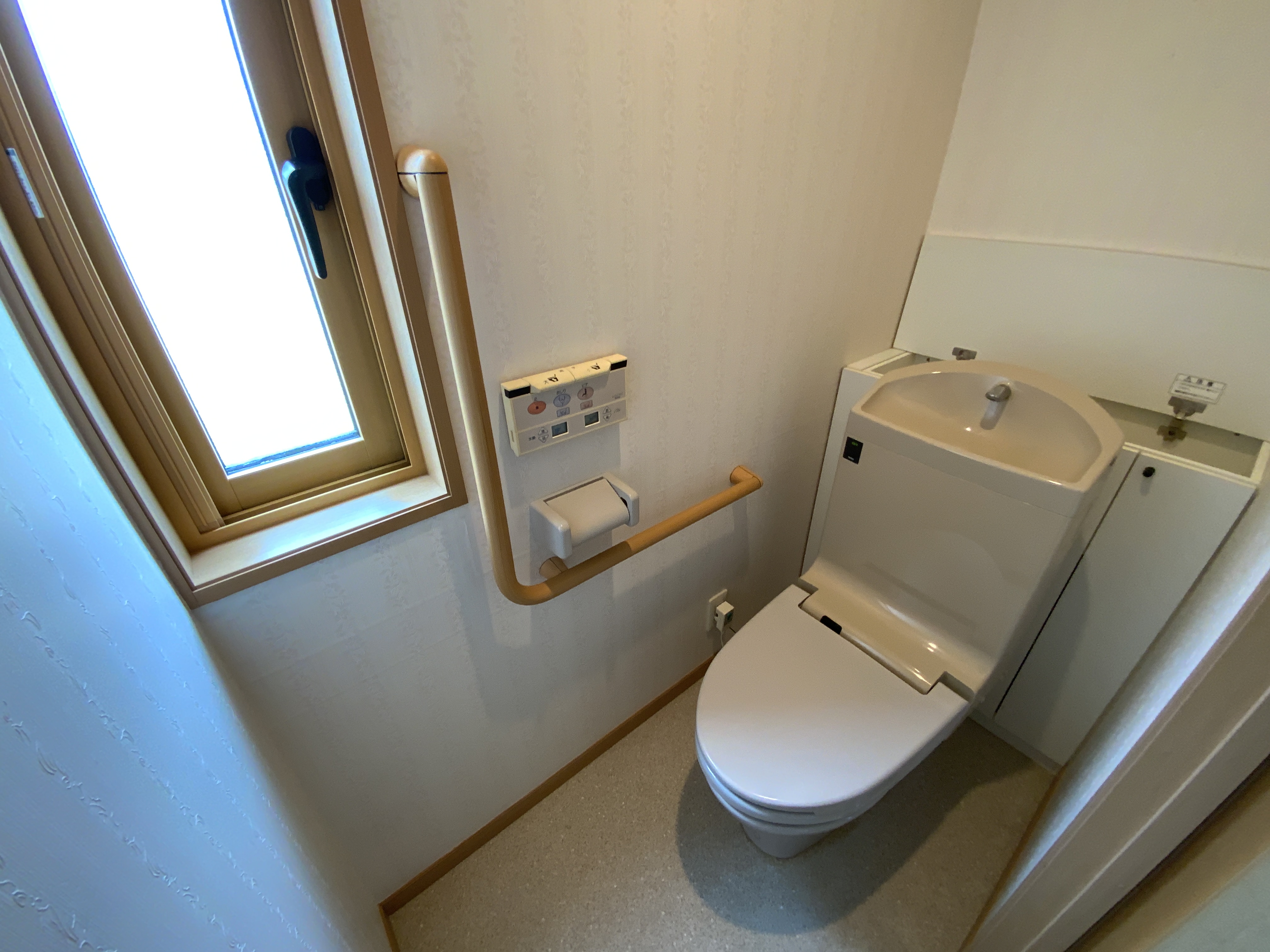 江南区亀田東町三丁目 売家 画像23 江南区亀田東町三丁目 売家 画像23