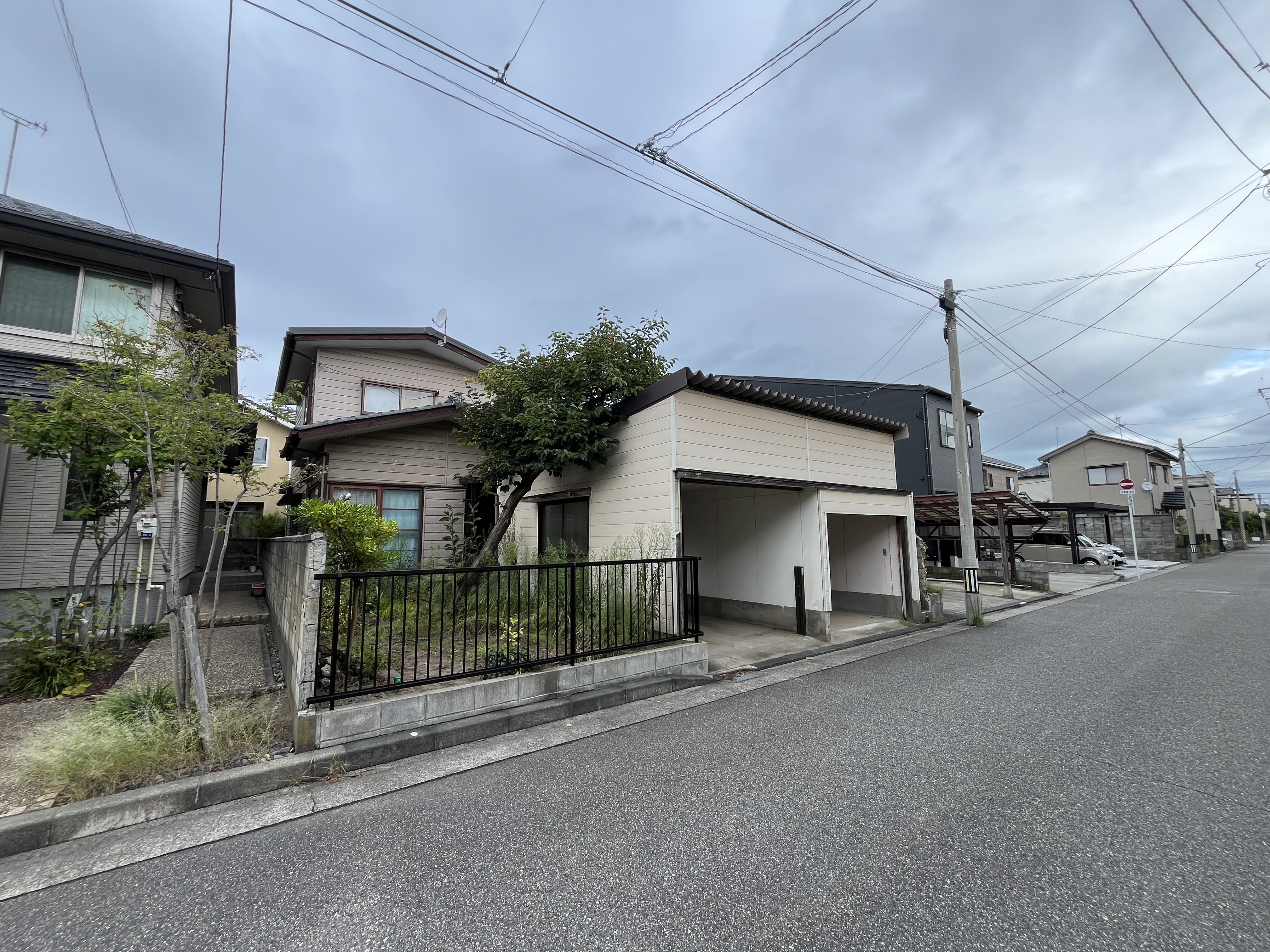 建物解体後、更地でのお引渡しです。 (外観) 建物解体後、更地でのお引渡しです。 (外観)