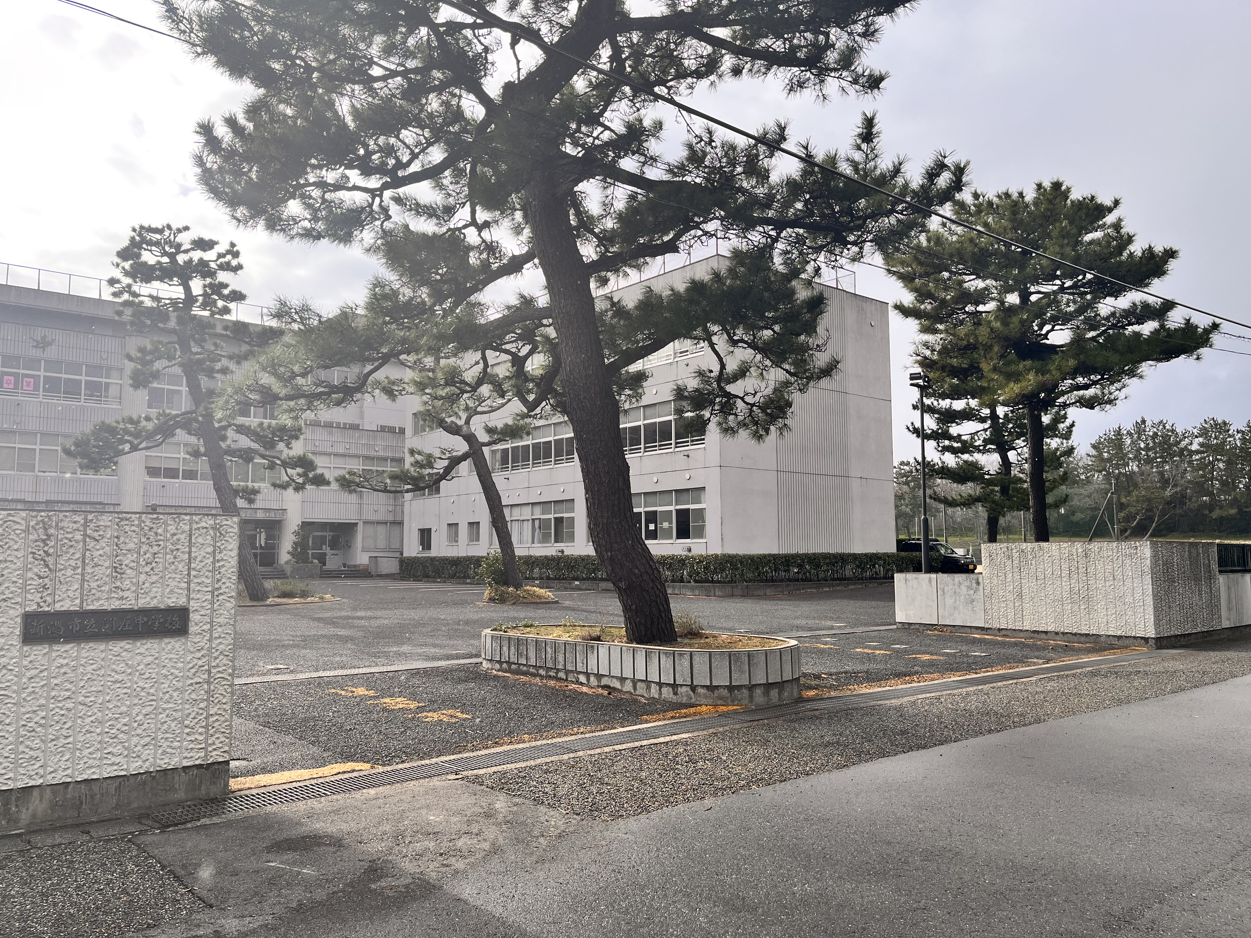 市立関屋中学校まで400m (周辺) 市立関屋中学校まで400m (周辺)