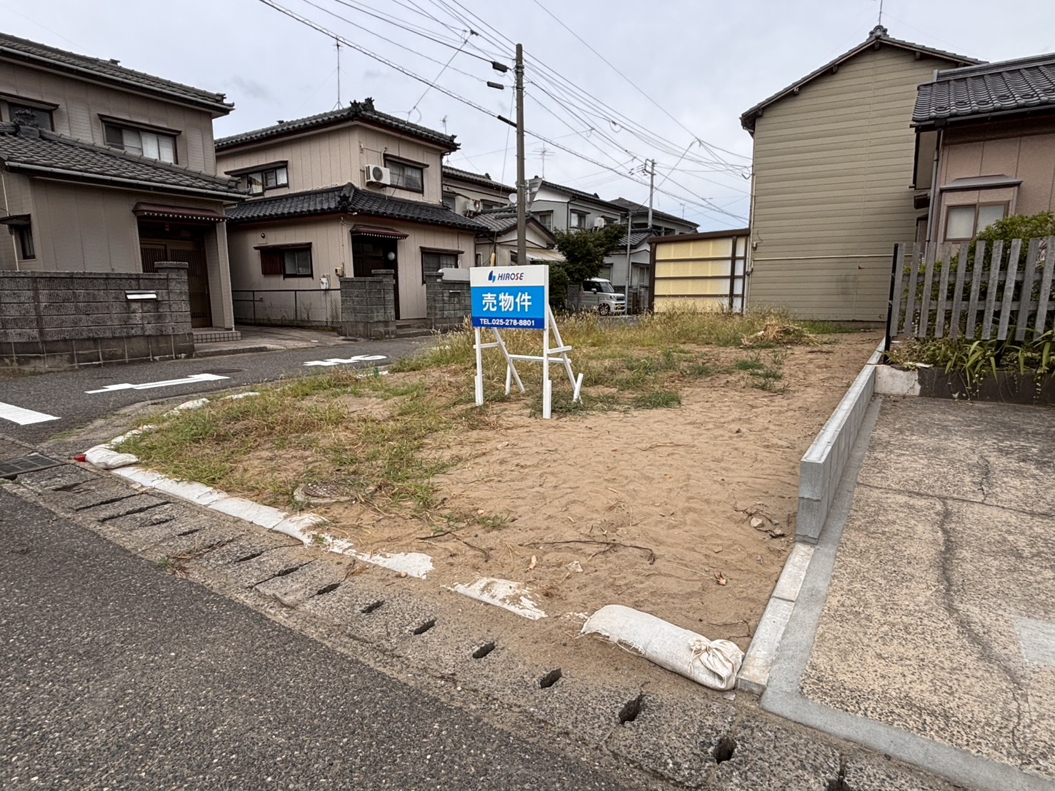 (外観) (外観)